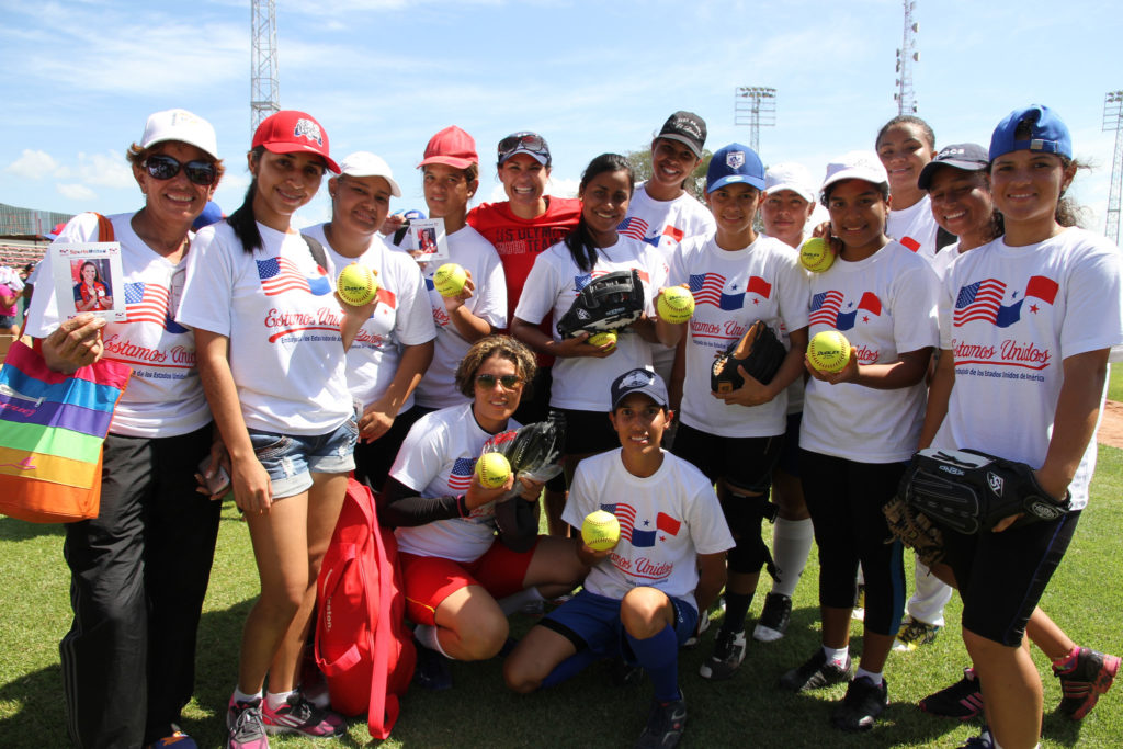 softball players with jessica mendoza